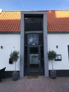 Petit Kitchen & Bar 2